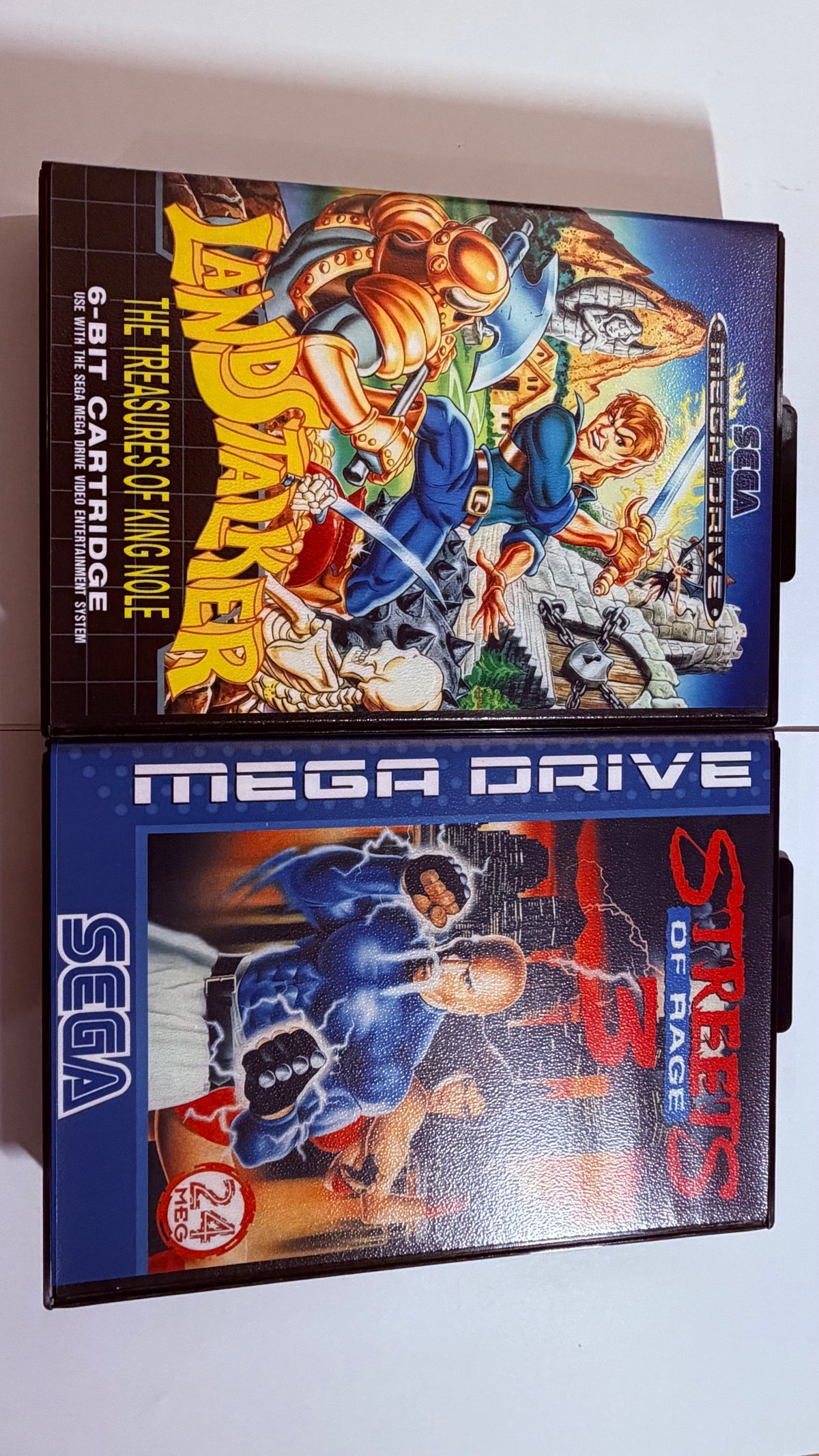 Lot 2 Jeux et 3 Jaquettes